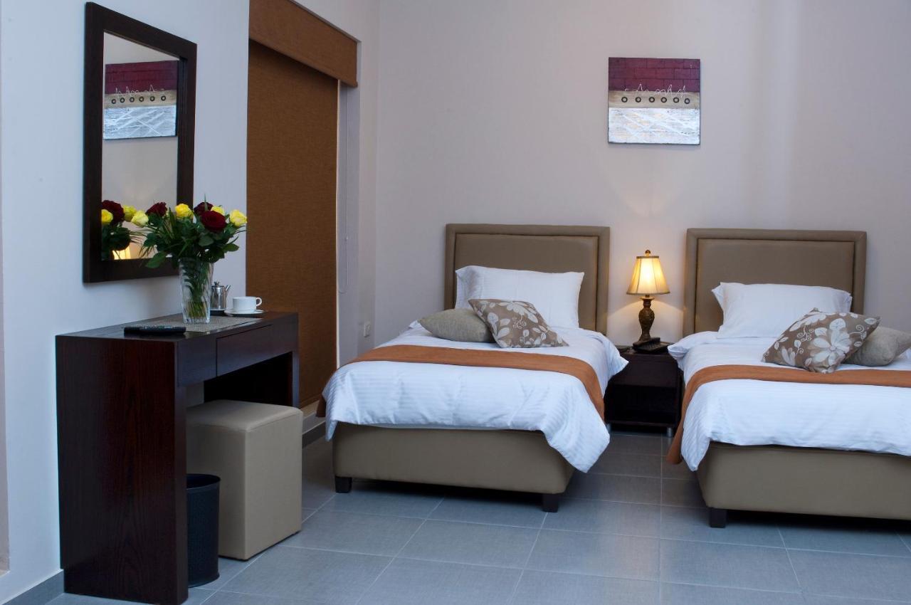 Celino Hotel Аман Екстериор снимка