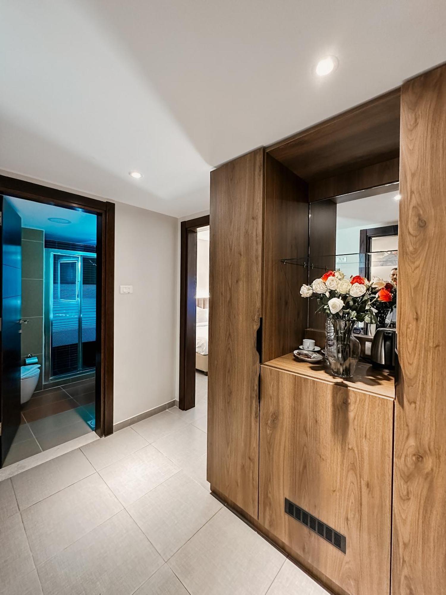 Celino Hotel Аман Екстериор снимка