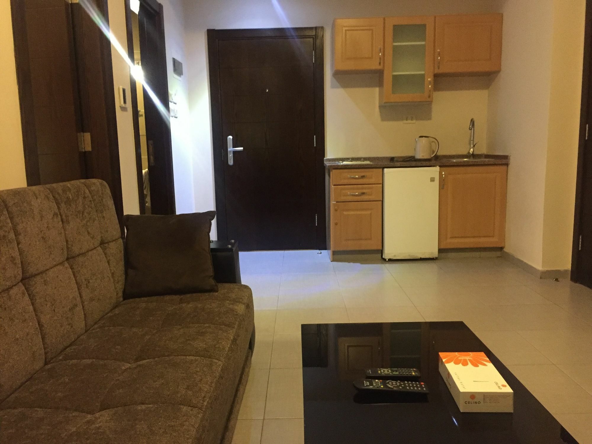 Celino Hotel Аман Екстериор снимка