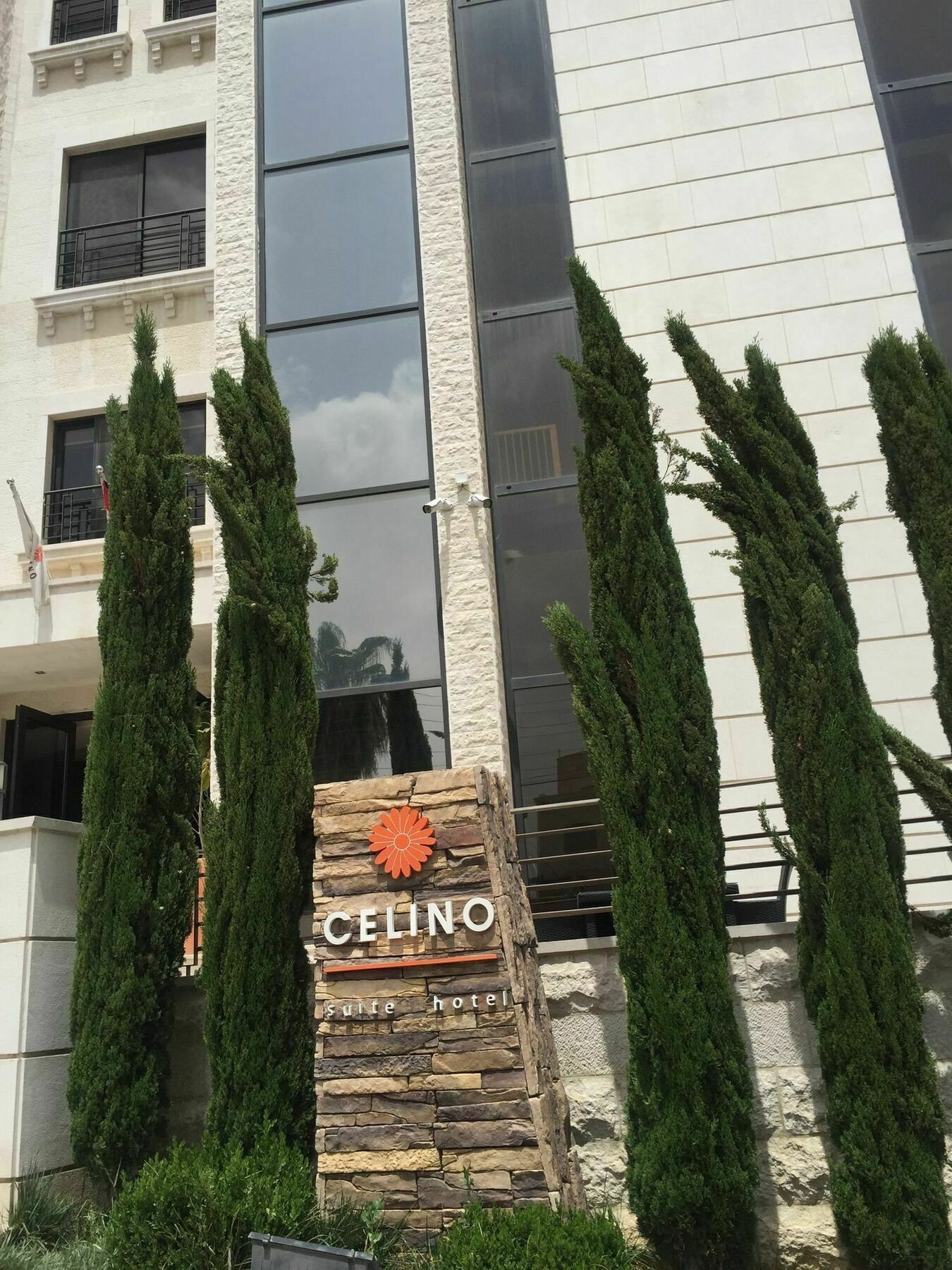 Celino Hotel Аман Екстериор снимка